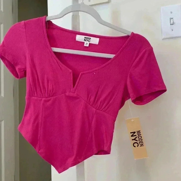 pink crop top NWT - Picture 1 of 3
